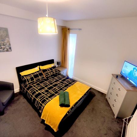 House Share With Few Ensuite Rooms Near Southmead Bristol Exterior photo
