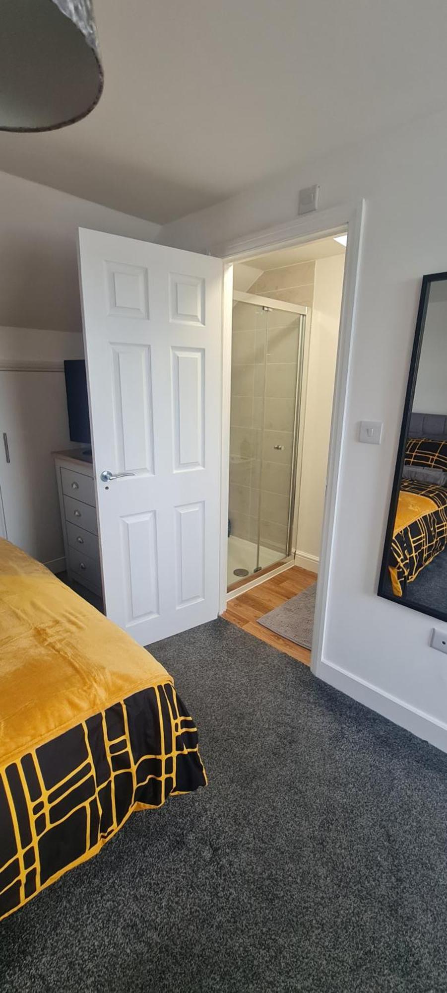 House Share With Few Ensuite Rooms Near Southmead Bristol Exterior photo
