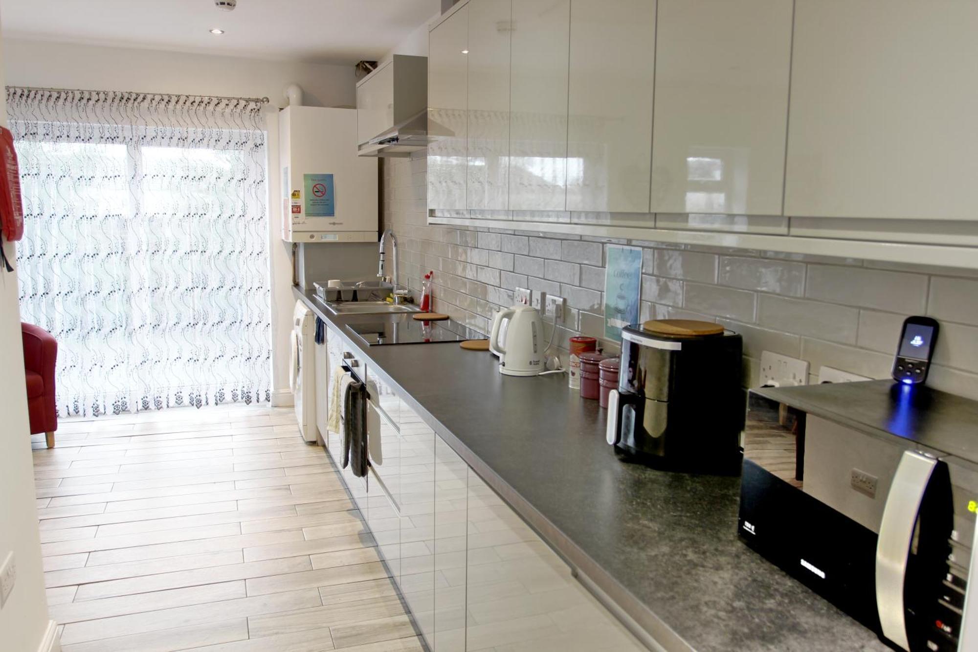 House Share With Few Ensuite Rooms Near Southmead Bristol Exterior photo