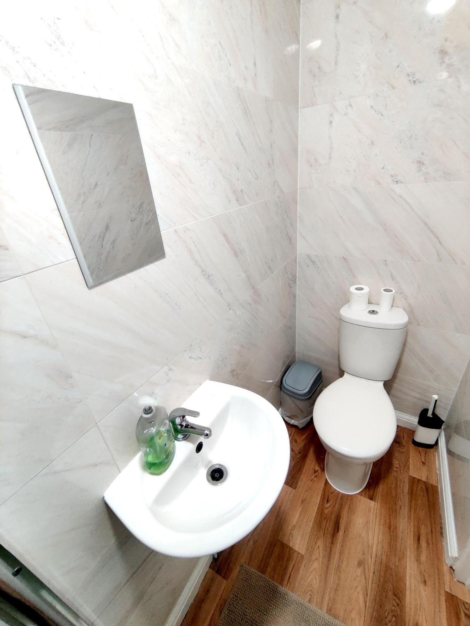 House Share With Few Ensuite Rooms Near Southmead Bristol Exterior photo