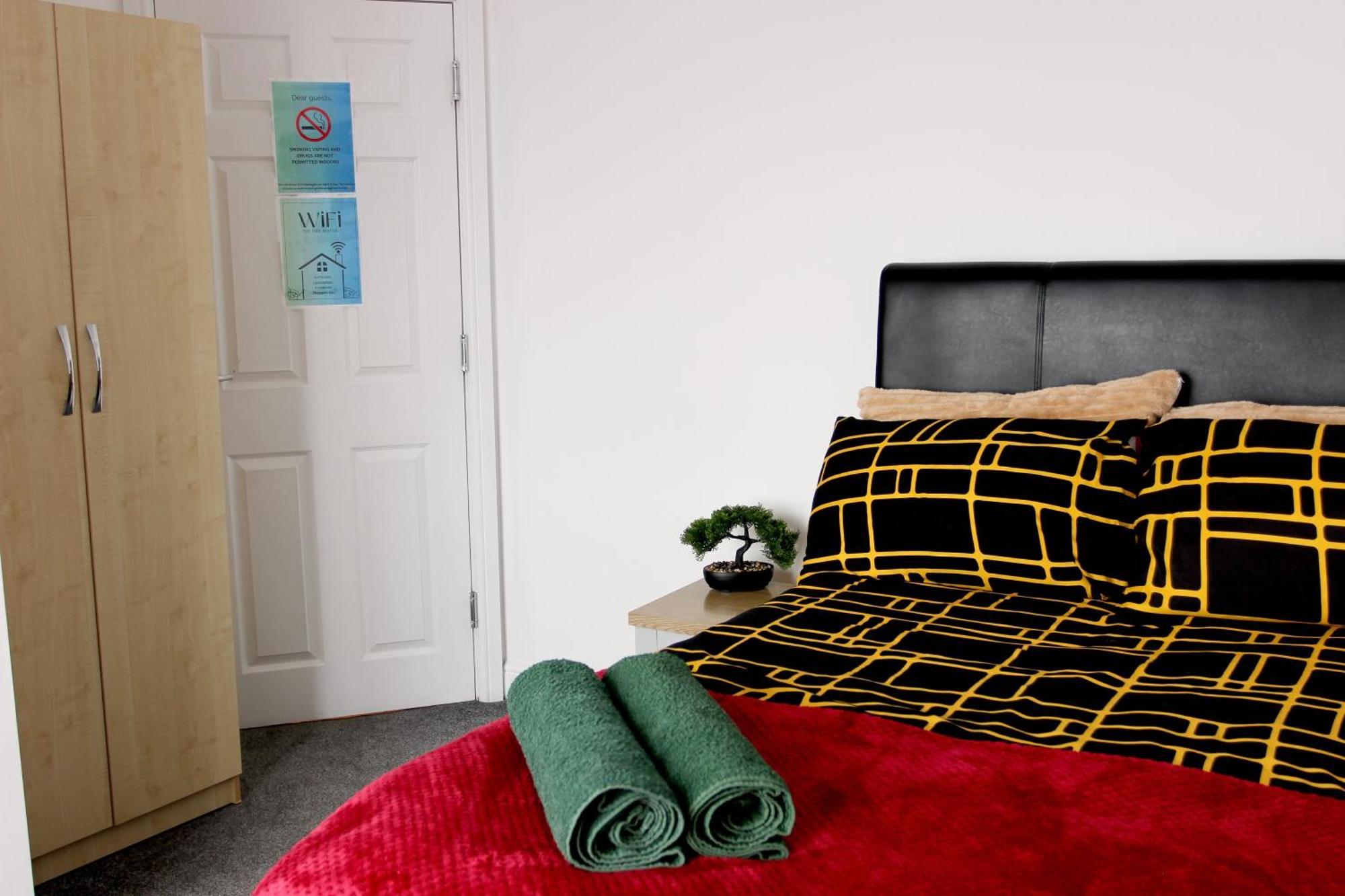 House Share With Few Ensuite Rooms Near Southmead Bristol Exterior photo