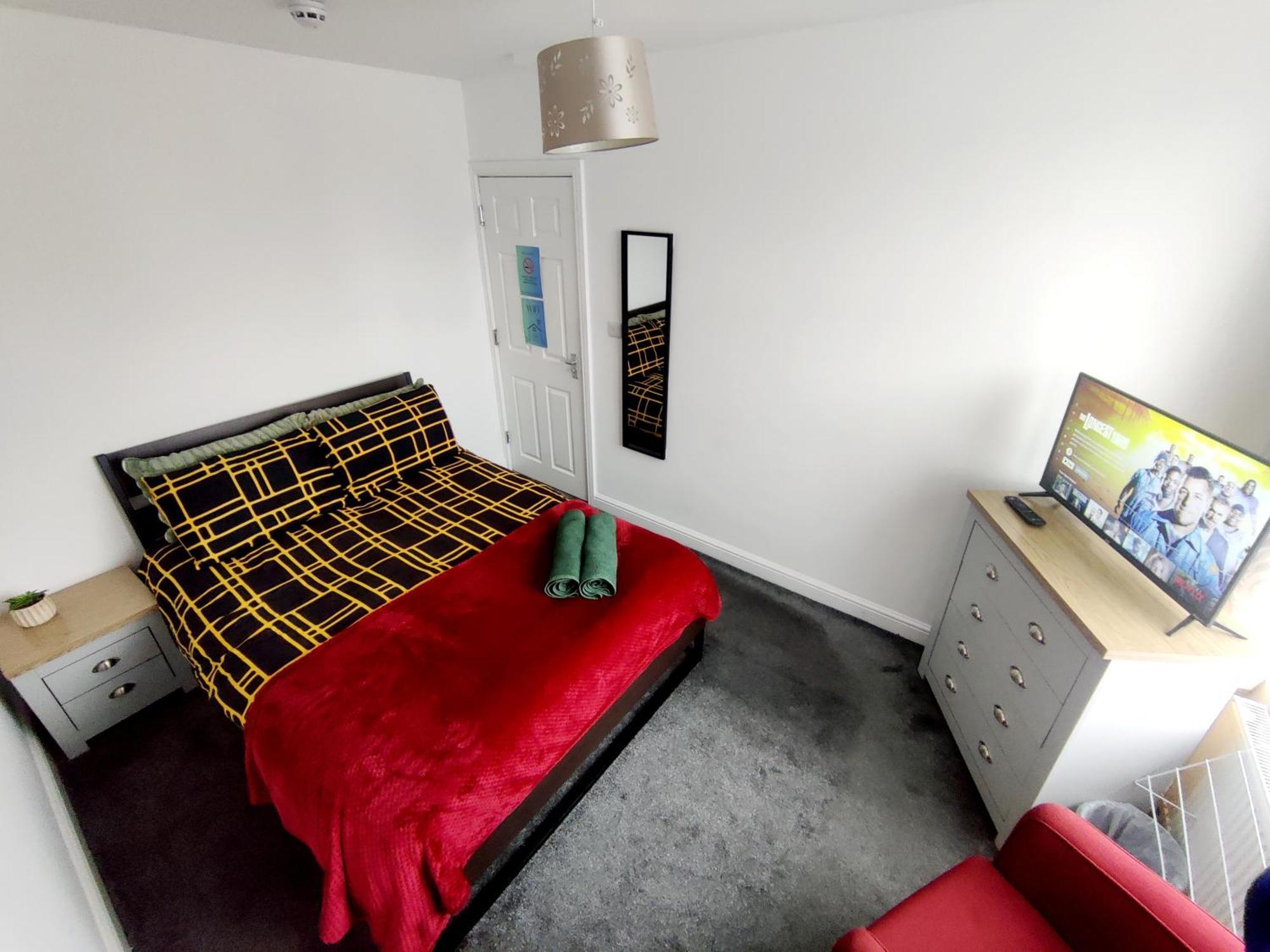 House Share With Few Ensuite Rooms Near Southmead Bristol Exterior photo