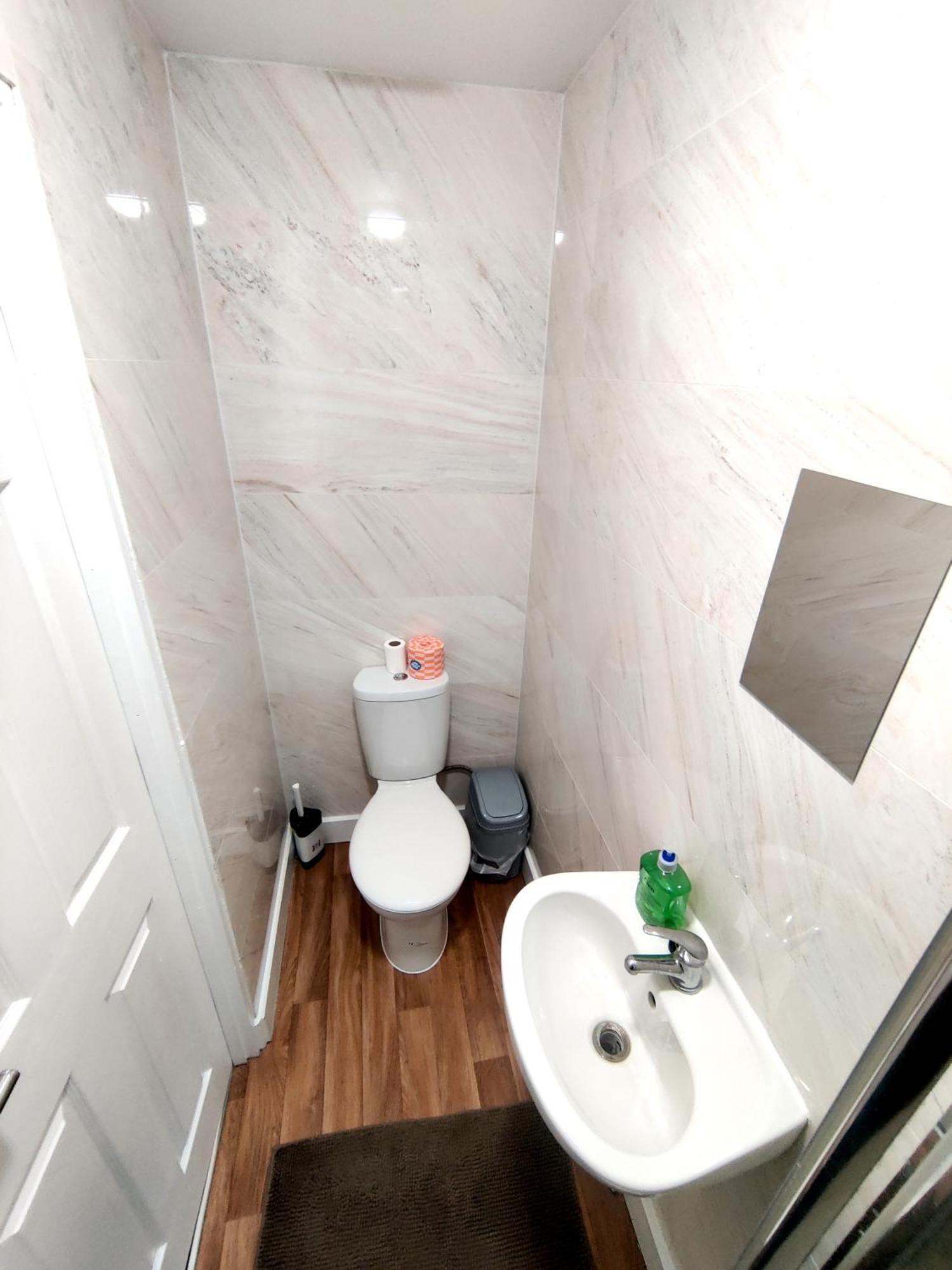 House Share With Few Ensuite Rooms Near Southmead Bristol Exterior photo