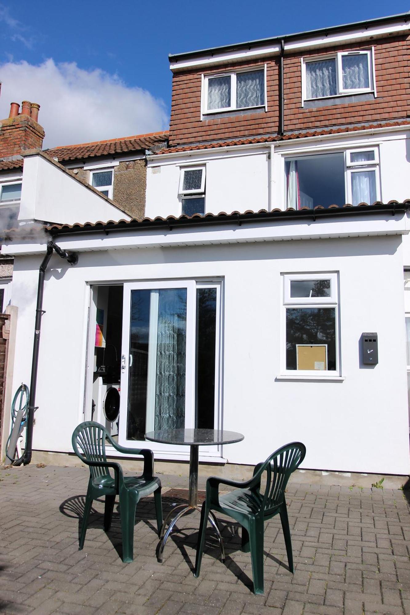 House Share With Few Ensuite Rooms Near Southmead Bristol Exterior photo